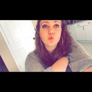 Meet your Posher, Shelbea